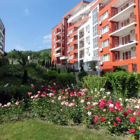 Apartment Panorama Fort Beach, Семеен Апартамент С Балкон Deluxe